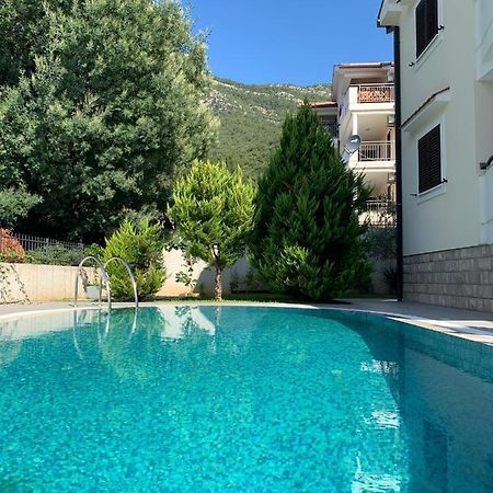 Lastochka.Mne Apartments Baošići Buitenkant foto