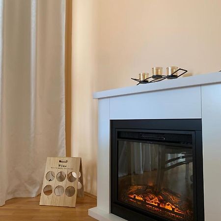 Lastochka.Mne Apartments Baošići Buitenkant foto