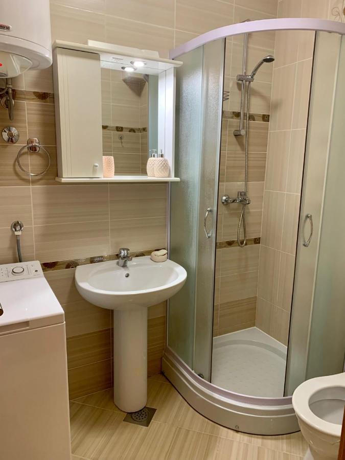 Lastochka.Mne Apartments Baošići Buitenkant foto